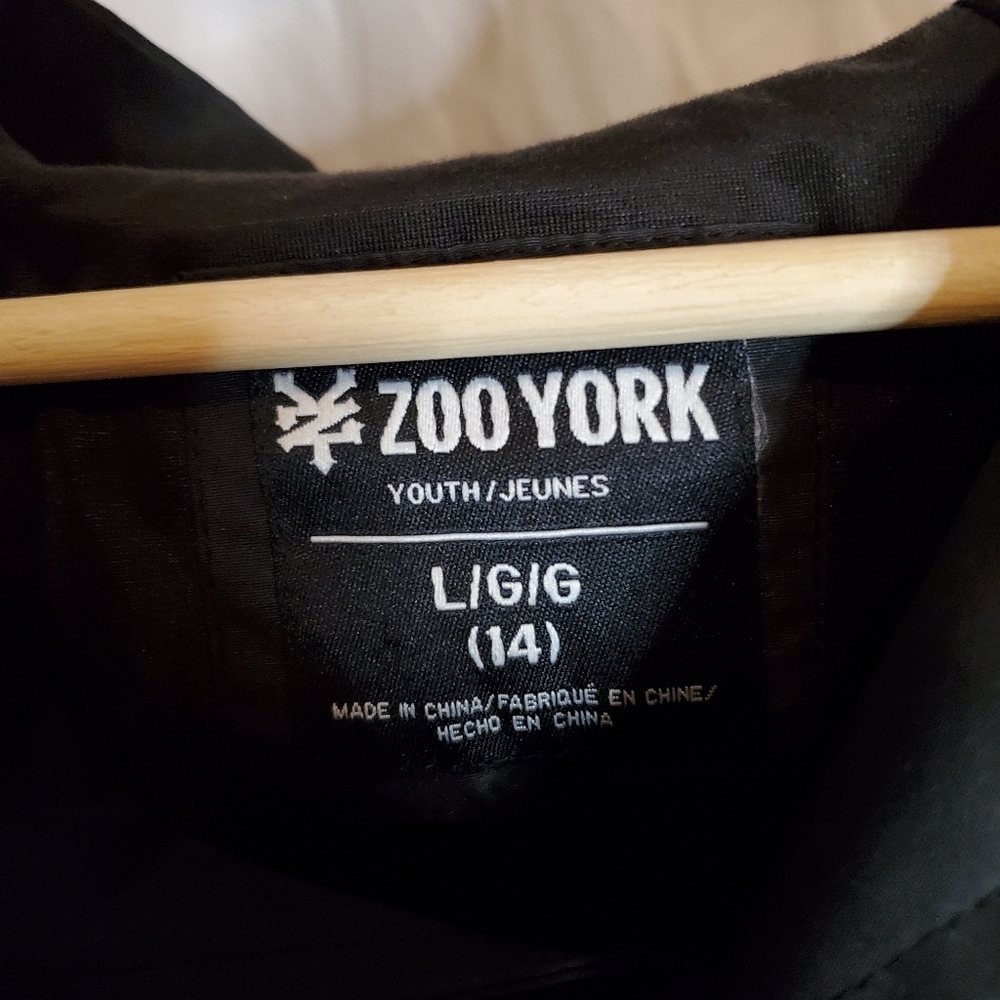 LIMITED EDITION Zoo York Windbreaker - Picture 5 of 9
